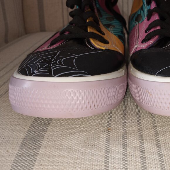 'Nightmare Before Christmas' Disney Canvas High Top Sneaker Size 8 New - Picture 7 of 15